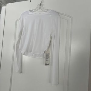 Lululemon cropped long sleeve